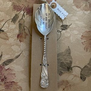 NWT MUD PIE SERVING SPOON